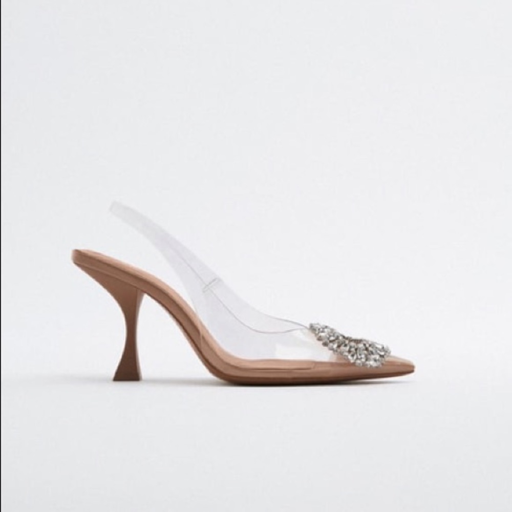 Embellished vinyl heeled shoes